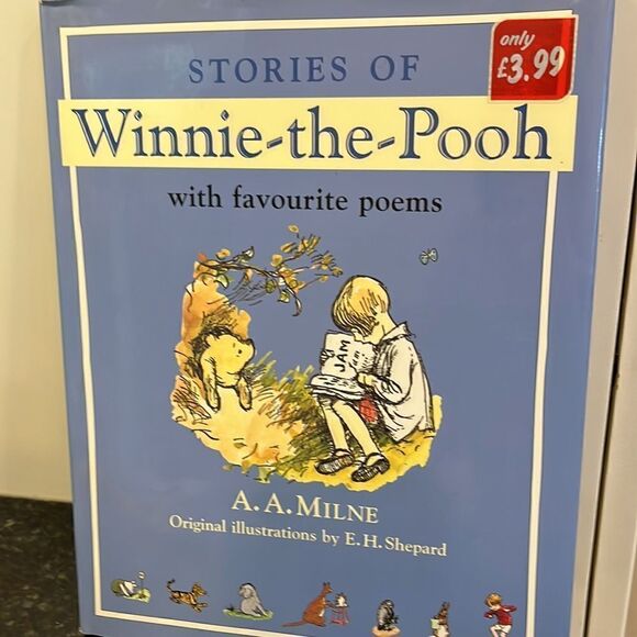 Stories Of Winnie The Pooh With Favourite Poems - A A Milne with characters - Picture 5 of 14
